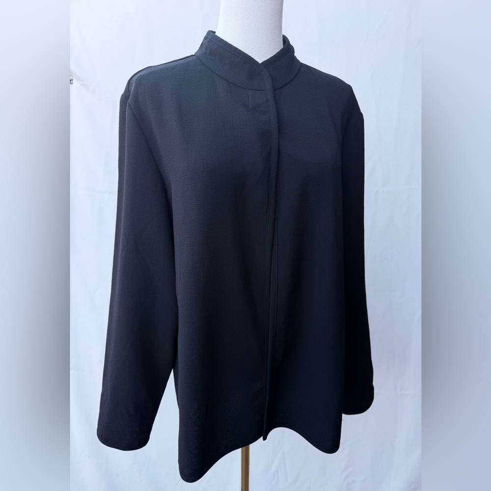 Susan Graver Black Minimalist Jacket / Top – Size L – Modern Structured Layer